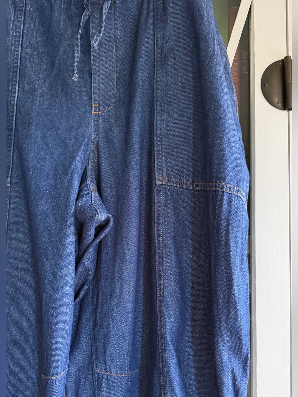 Old Navy Mid Rise Balloon Pants - Picture 4 of 7
